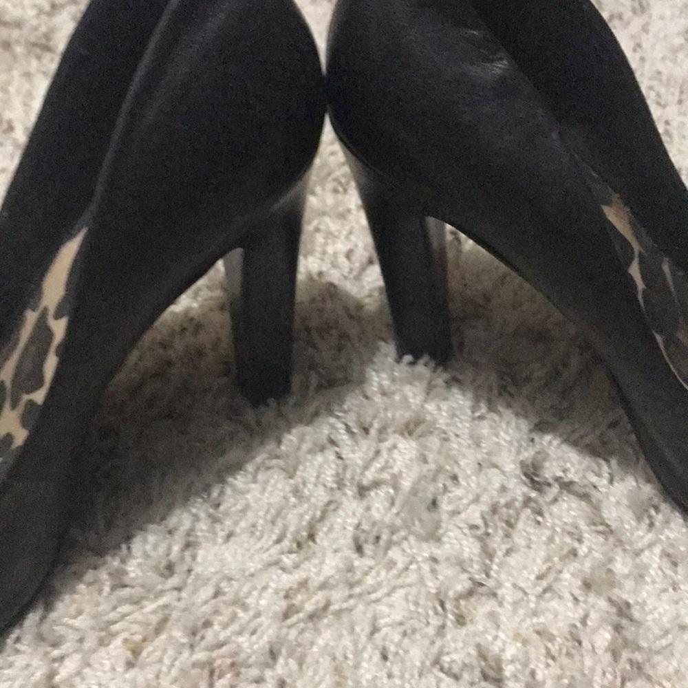 Heels - Picture 2 of 2